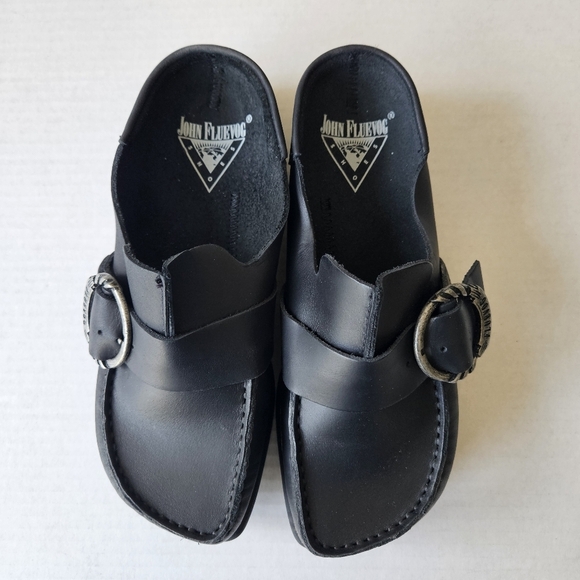 John Fluevog Black Leather Linn Peacemaker Mules - Picture 5 of 13